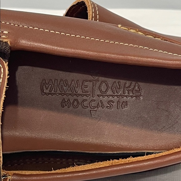 Minnetonka Men’s size 11.5 Brown Leather Loafers Driving Moccasins NEW main image 8